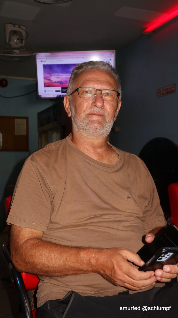 j_104-004.JPG