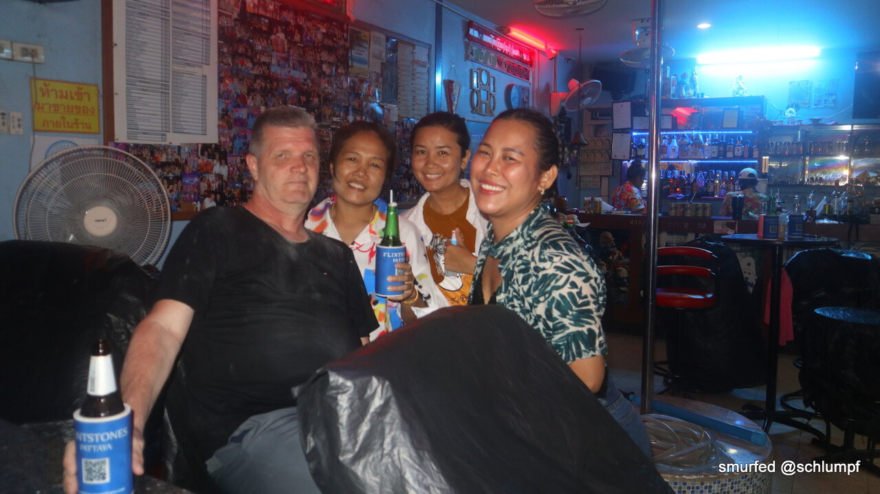 J_281-008.JPG