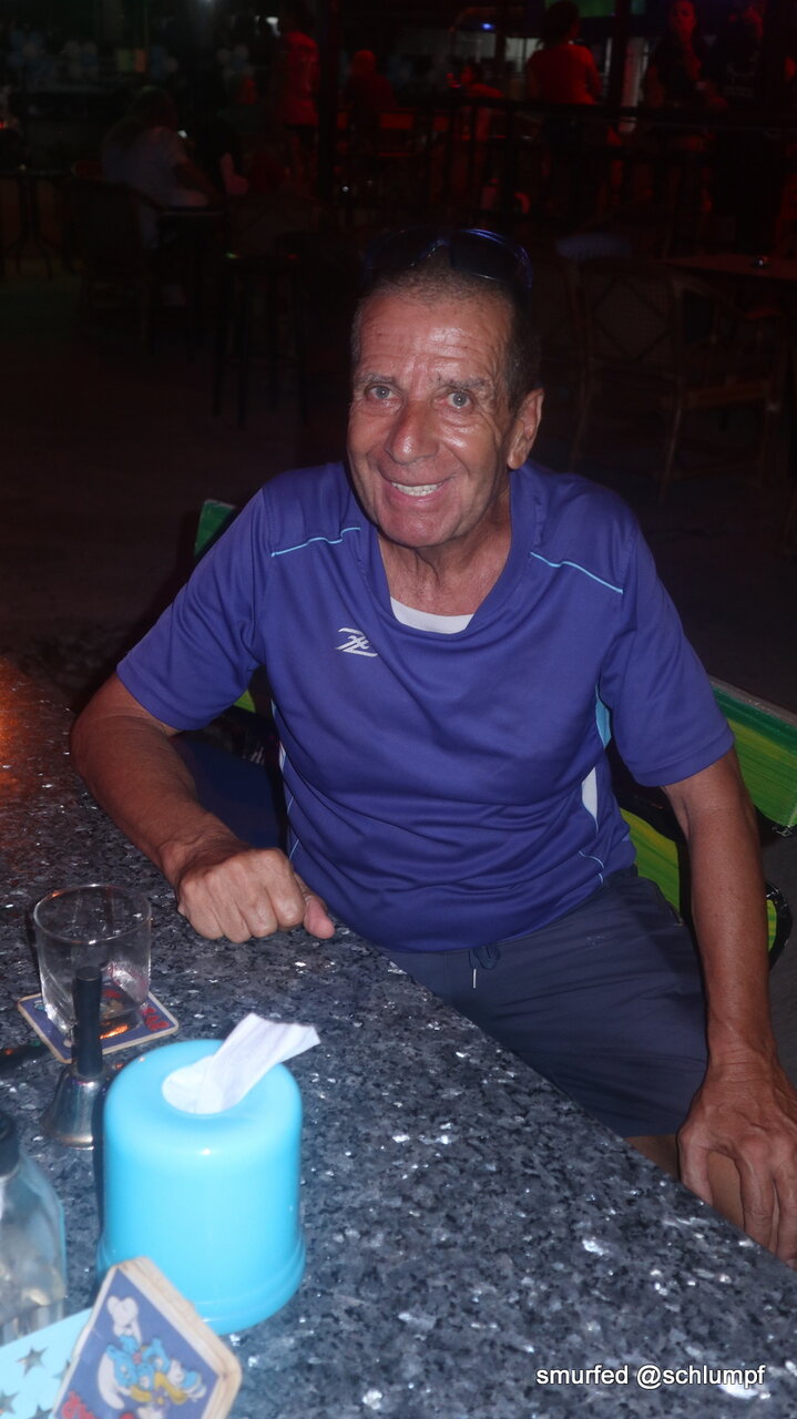 J_295-019.JPG