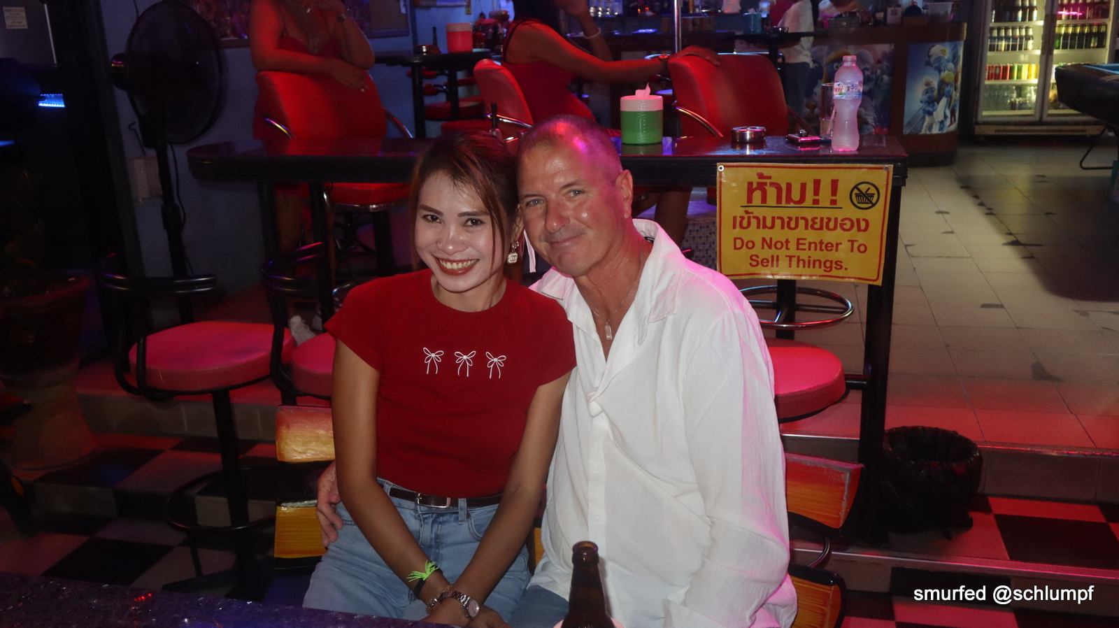 M_081-001.JPG
