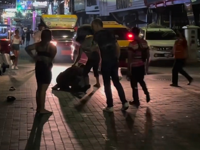 der-farang.com