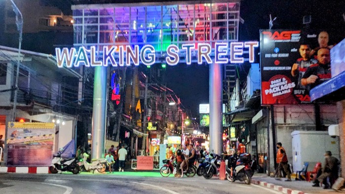 der-farang.com