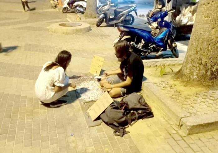 der-farang.com